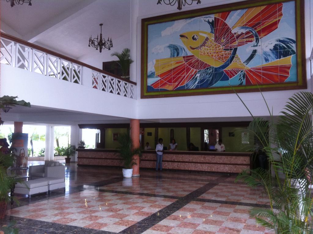 อีโมชั่น บาย โอเดลปา - ปลายา โดราดา Hotel Puerto Plata ภายนอก รูปภาพ